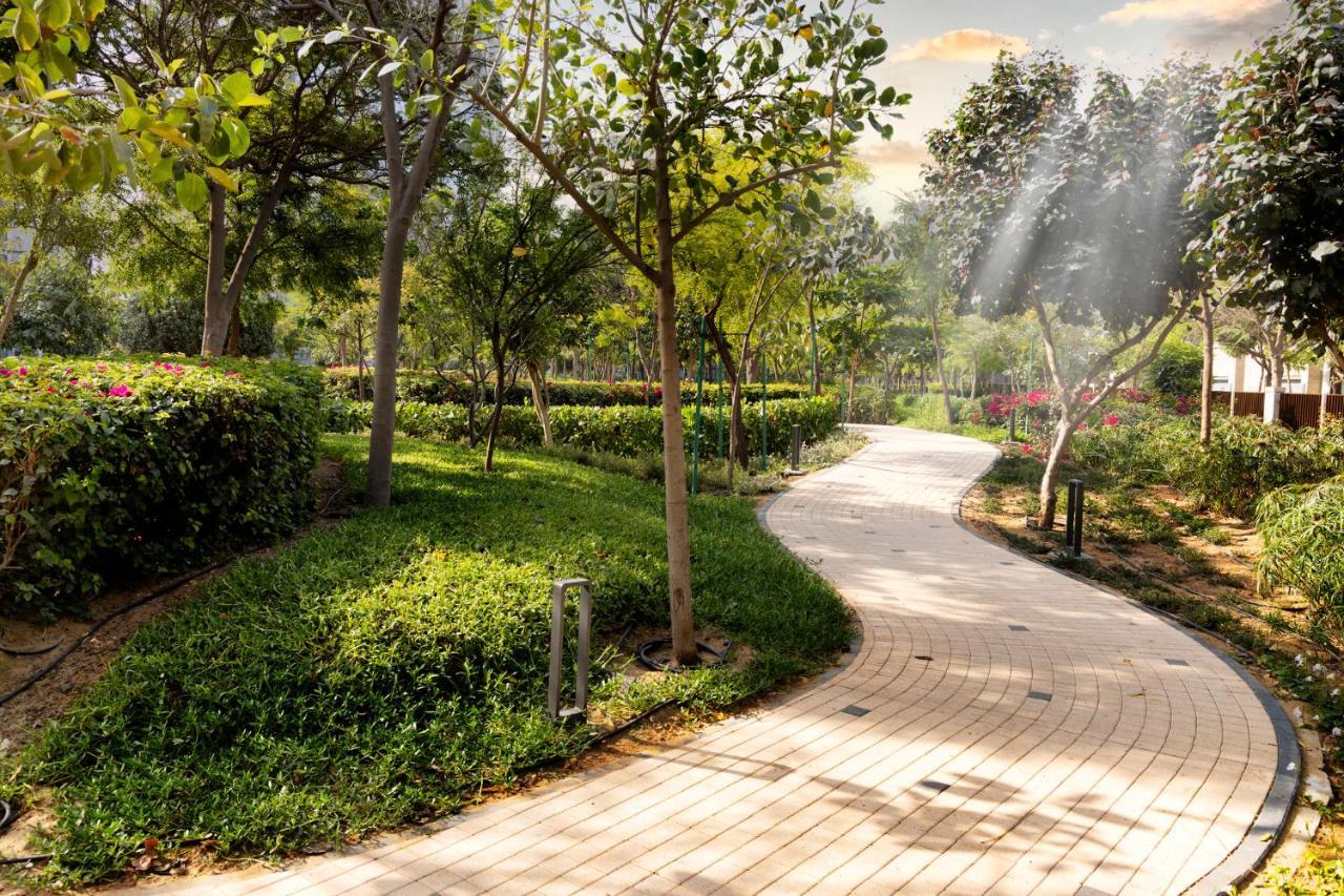 By Latinem Luxury 2br Cv A1409 Near Burj Khalifa Apartment *